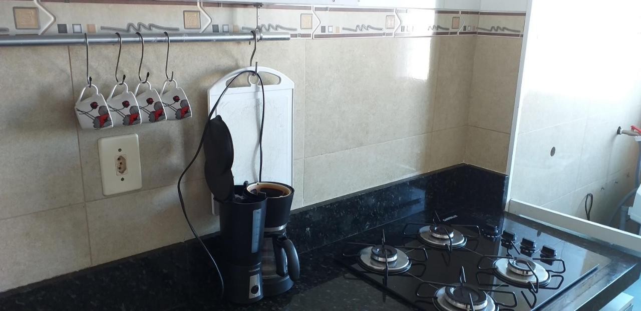 פראייה גראנדה Apartamento No Canto Do Forte, Wi-Fi, Estacionamento Gratuito E Churrasqueira מראה חיצוני תמונה